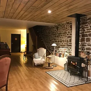 Les Bouyeres 3*, Saint-Malon-sur-Mel Frankrijk